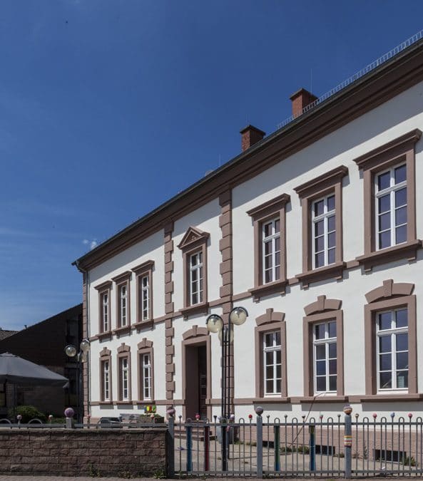 Denkmalgeschütztes Schulhaus