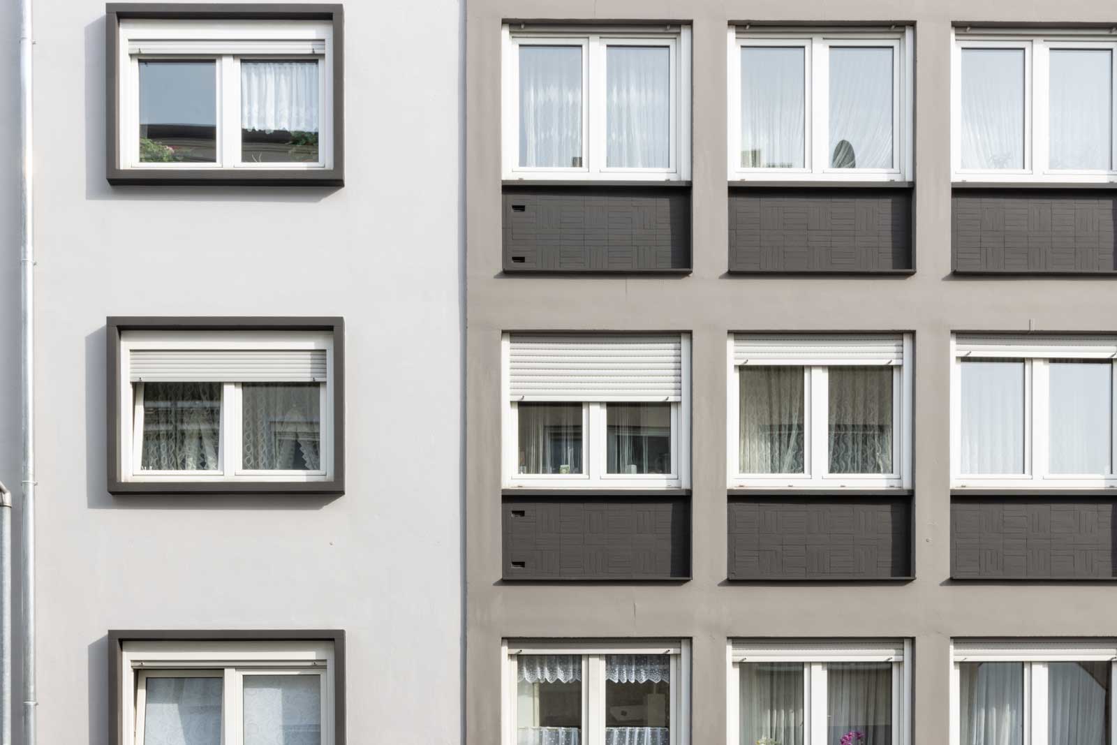 Auch diese Fassade in der Moltkestraße wurde von Tassilo Beck farblich umgesetzt